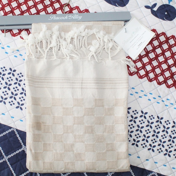 Peacock Alley Other - NWT Peacock Alley Turkish Cotton Throw/Blanket